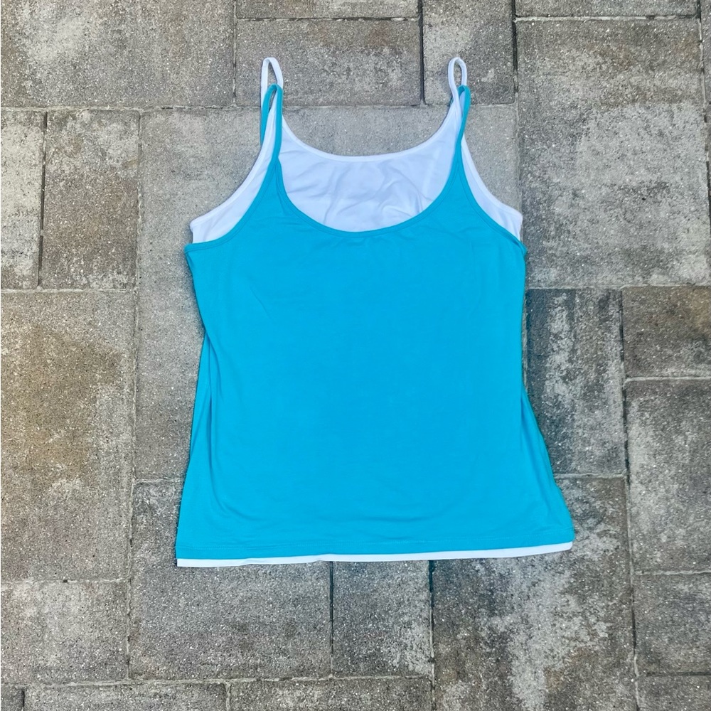 🩵Y2K style double stacked Hanes tank